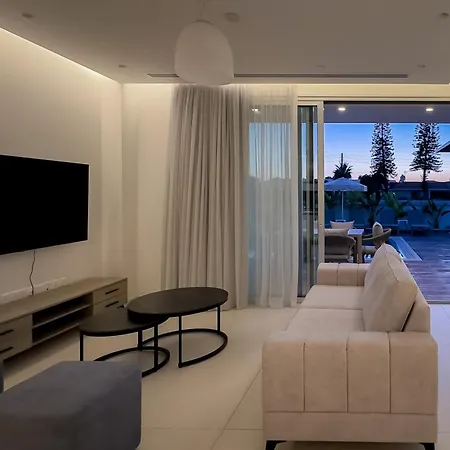 فيلة Napa Seaview *