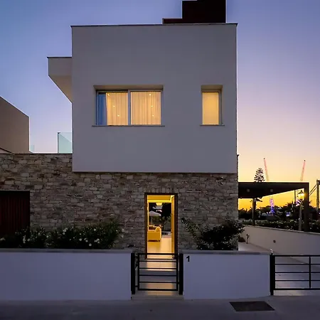 Napa Seaview Villa Ayía Nápa