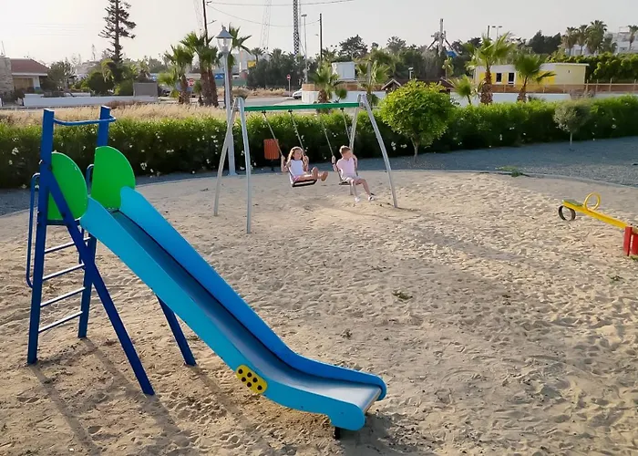 Napa Seaview Vila Ayia Napa